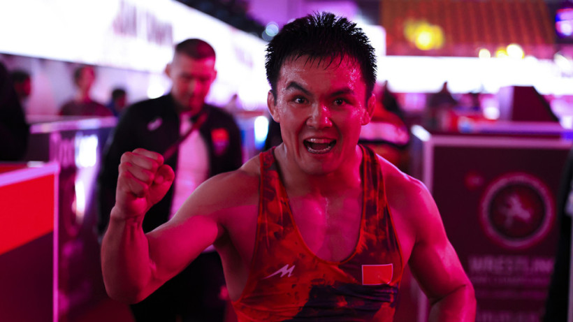 Еще один борец из Кыргызстана вышел в полуфинал рейтингового турнира в Албании