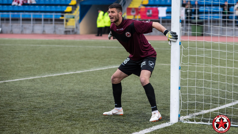 Клуб Высшей лиги усилился российским вратарем грузинского происхождения