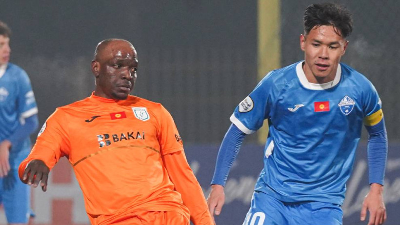 Трехкратный чемпион терпит третье поражение подряд