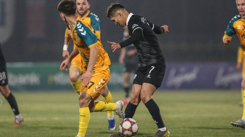 Игрок сборной Кыргызстана получил травму за день до вылета на сборы в Турцию