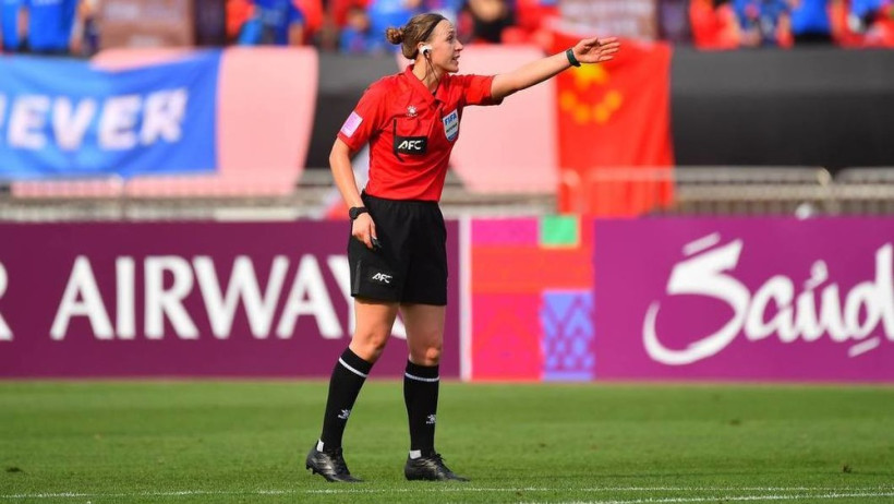 Кыргызстанка будет обслуживать полуфинал Кубка Азии