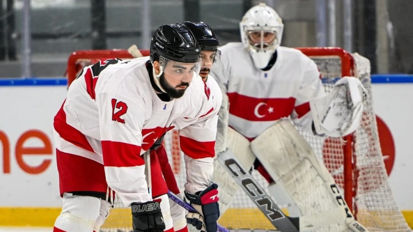 Кыргызстан узнал всех соперников на чемпионате мира по хоккею