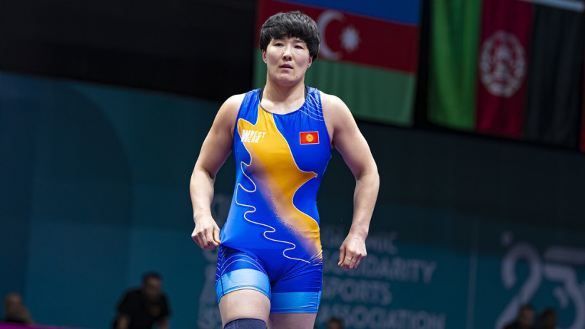 Айпери Медет кызы вышла в полуфинал чемпионата Азии по борьбе
