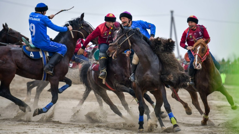 В Кыргызстане предложили упорядочить и модернизировать игру көк бөрү