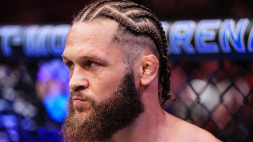UFC: Рафаэль Физиев будет драться в главном бою турнира в Баку