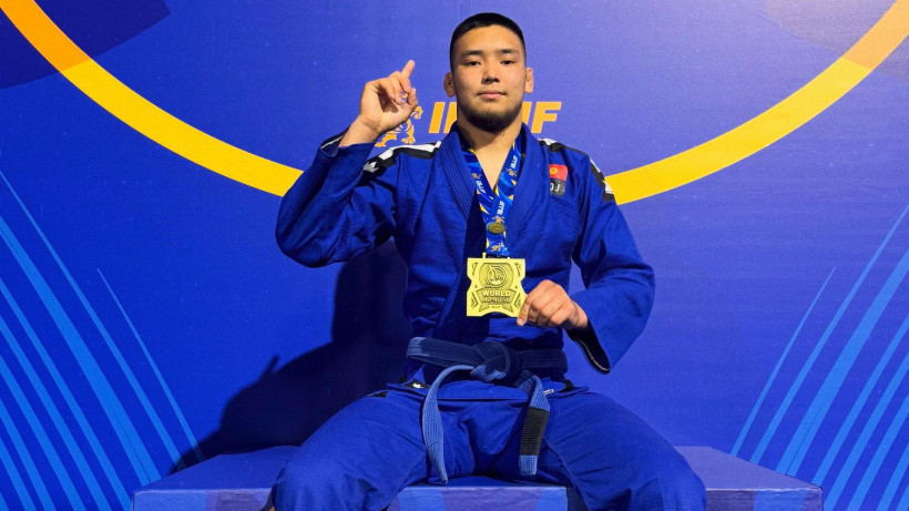 Кыргызстанец взял бронзу чемпионата мира по джиу-джитсу