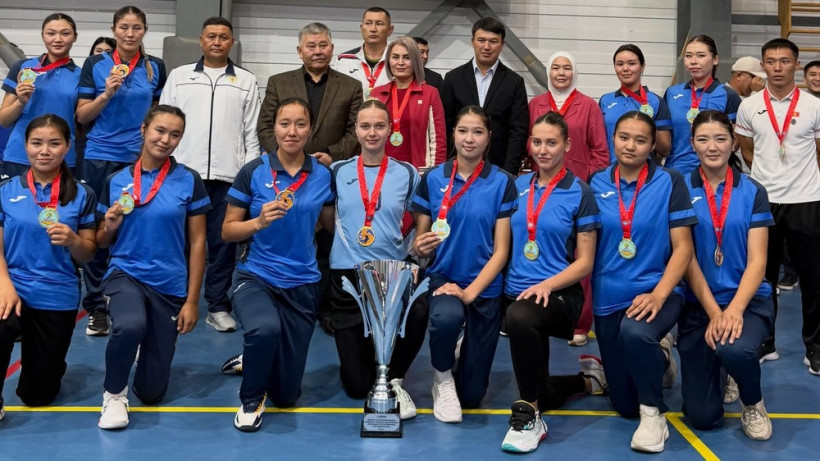 Команда «Ош» выиграла чемпионат Кыргызстана среди женщин