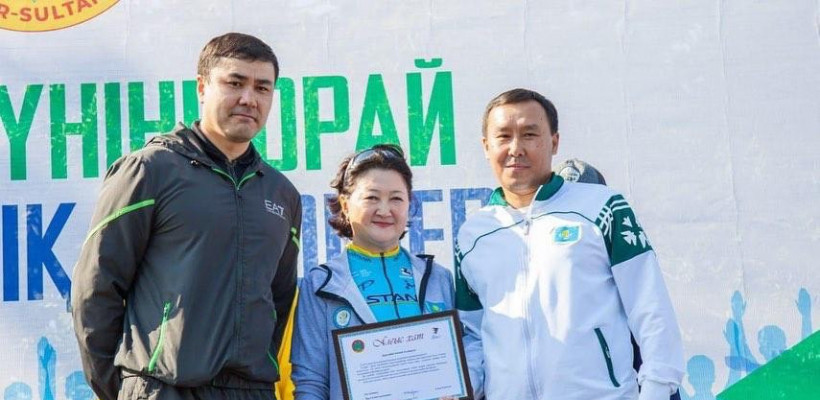 Мәдениет және спорт министрі велошеруге қатысты