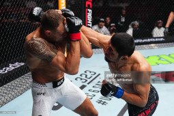 Видео полного боя Джек Херманссон – Мыктыбек Оролбай с нокаутом в первом раунде