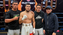 Боксер из Кыргызстана нокаутировал казахстанца в первом раунде. ВИДЕО