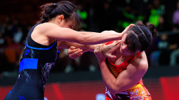 Прямая трансляция всех схваток чемпионата Азии по борьбе в Бишкеке